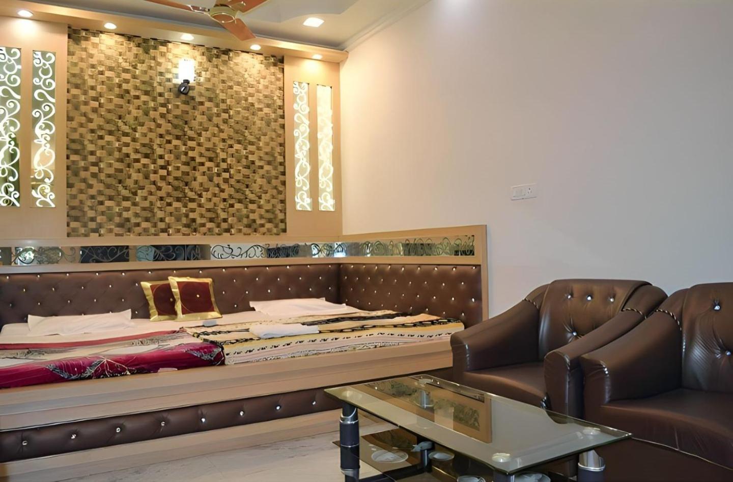 Taj Square A Luxurious Family Homestay Agra  Exterior foto